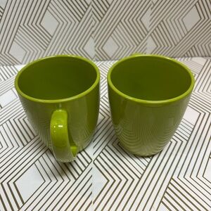 Vintage Corelle Coordinates Lime Green Stoneware Coffee Mugs Set Of 2